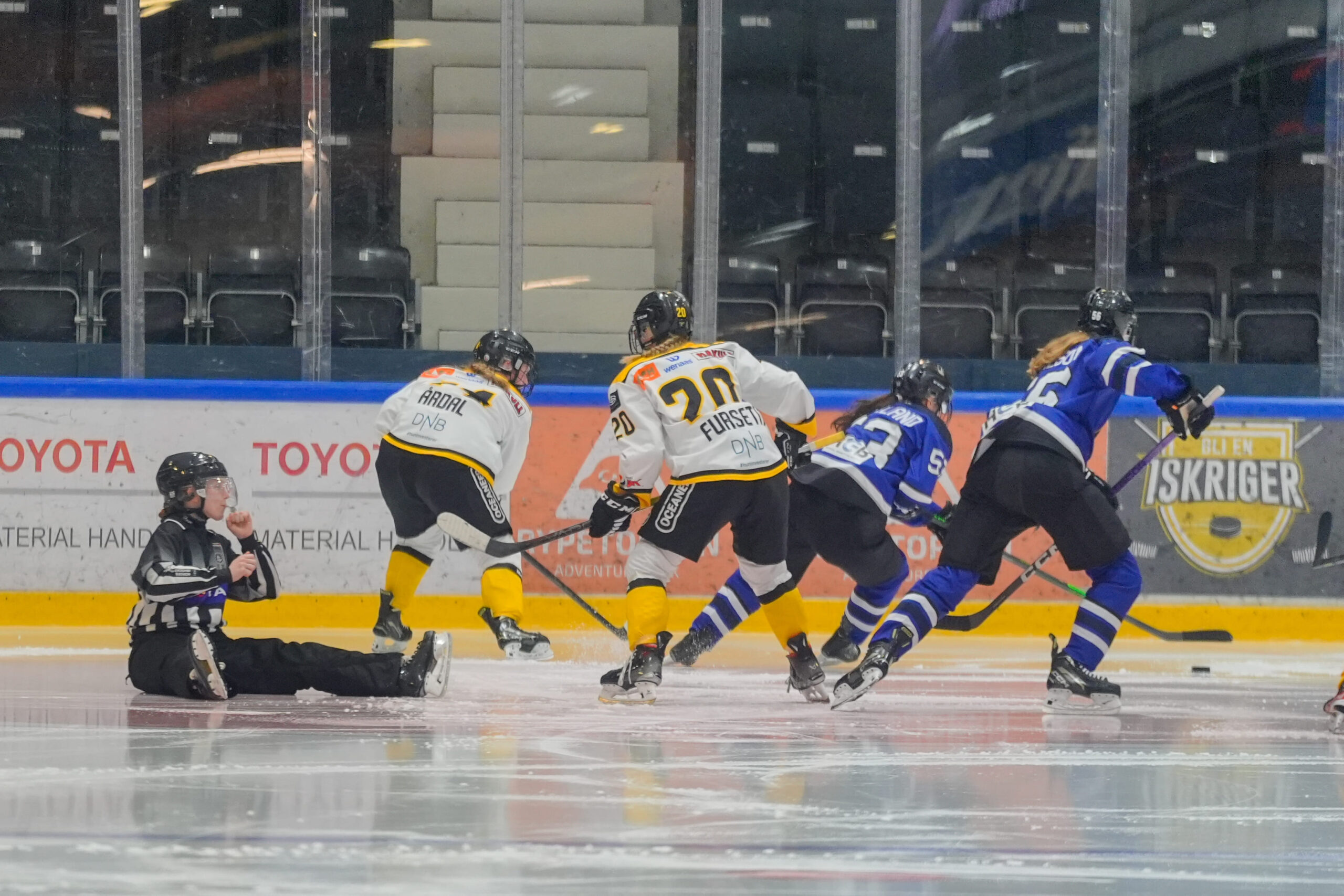 Bambosaligaen- Dame hockey 03032024