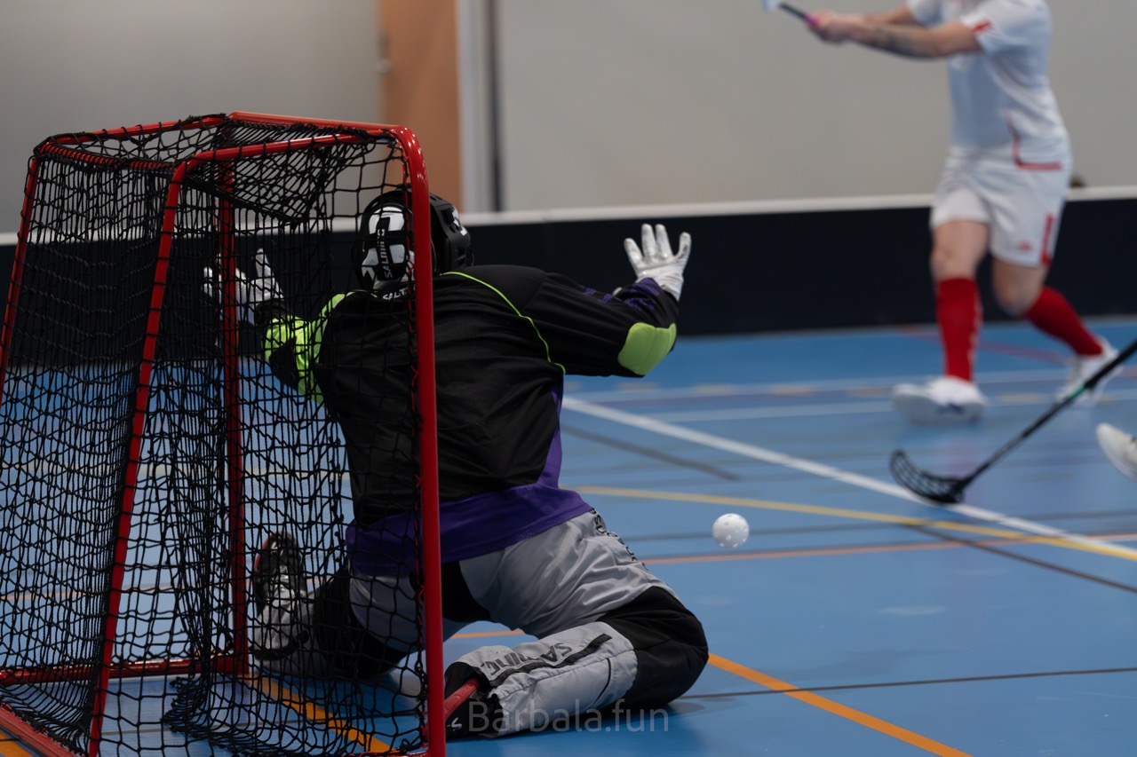 Innebandy, Trygg lade 1 og 2