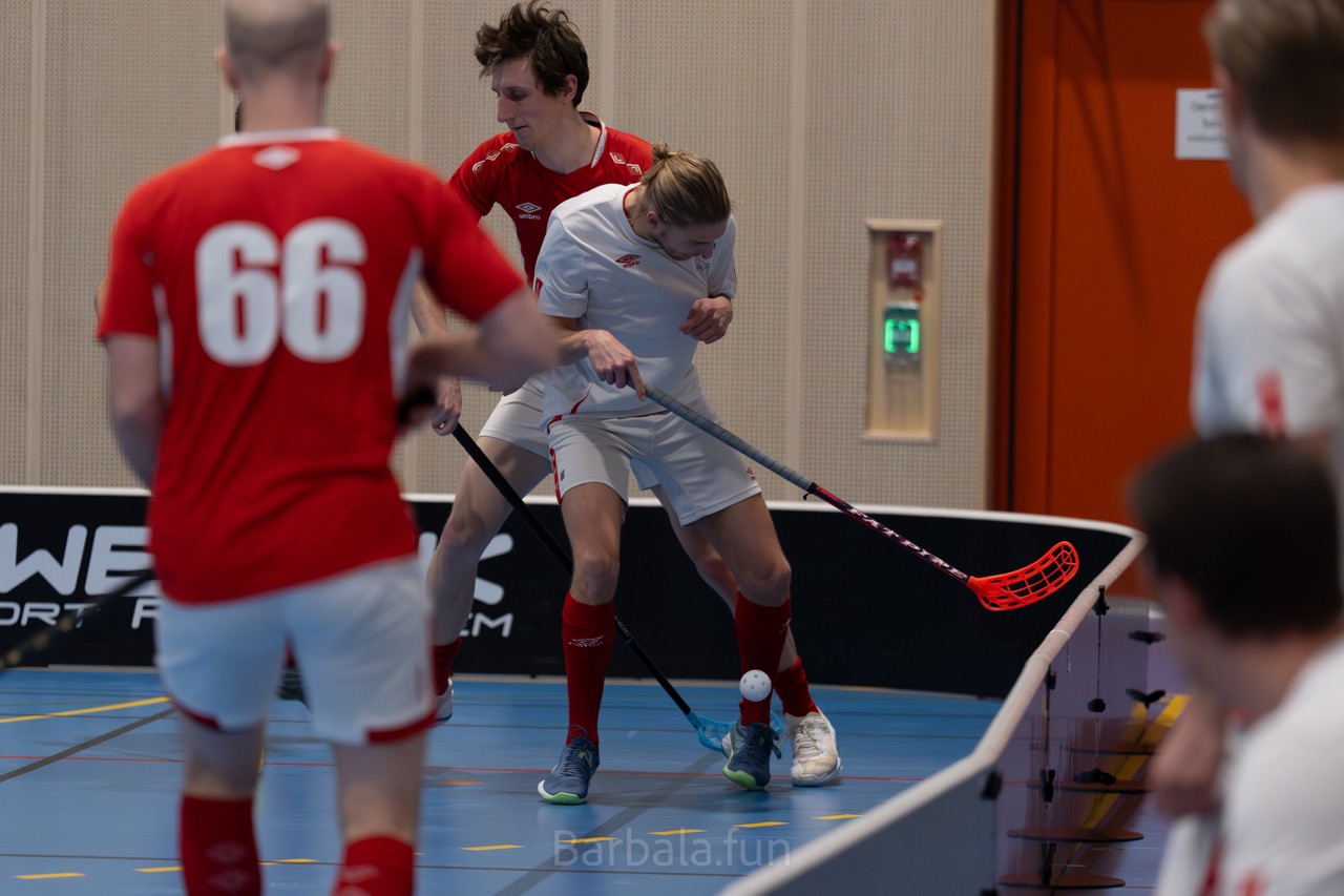 Innebandy, Trygg lade 1 og 2